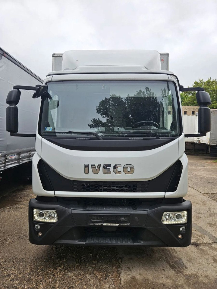 Iveco EuroCargo 120 - 210 BOX 12t Only 7554 km - Грузовик с закрытым кузовом: фото 2 Iveco EuroCargo 120 - 210 BOX 12t Only 7554 km - Грузовик с закрытым кузовом: фото 2