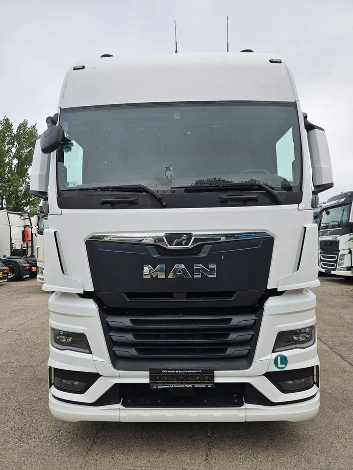 MAN TGX 26.470 XXL BDF 6x2 2 units, NAVI, Lift Axle - Грузовик-контейнеровоз/ Сменный кузов: фото 3 MAN TGX 26.470 XXL BDF 6x2 2 units, NAVI, Lift Axle - Грузовик-контейнеровоз/ Сменный кузов: фото 3