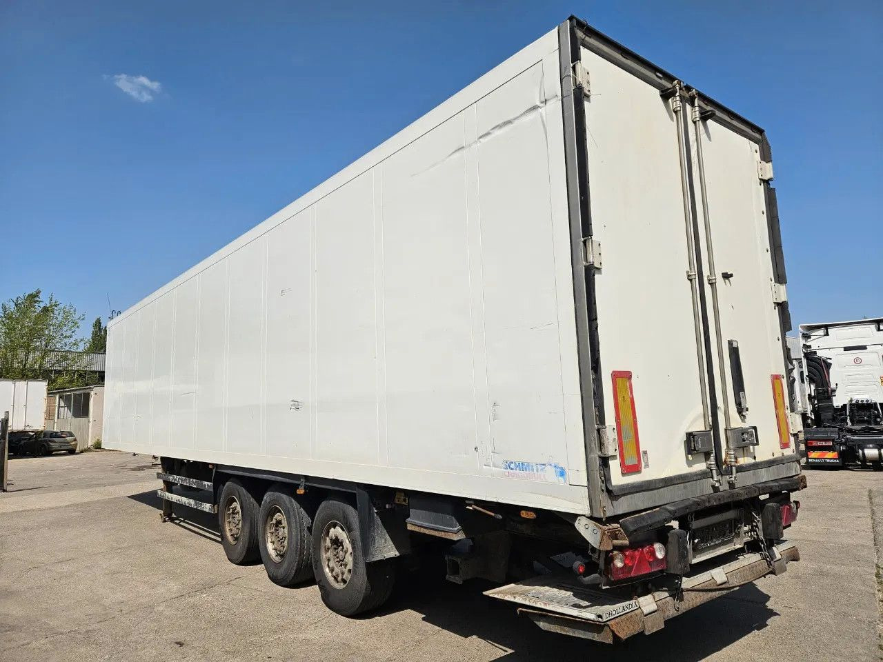 Schmitz Cargobull SKO24 Carrier Maxima 1300 Tail Lift, A axle lift - Полуприцеп-рефрижератор: фото 3 Schmitz Cargobull SKO24 Carrier Maxima 1300 Tail Lift, A axle lift - Полуприцеп-рефрижератор: фото 3