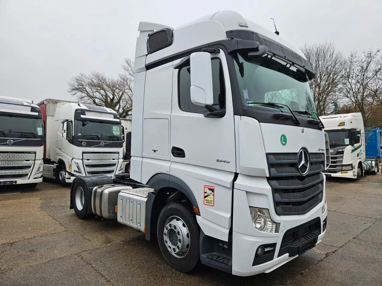 Mercedes-Benz Actros 1845 Standard-BigSpace-Stand Klima-2 Unit - Тягач: фото 2 Mercedes-Benz Actros 1845 Standard-BigSpace-Stand Klima-2 Unit - Тягач: фото 2