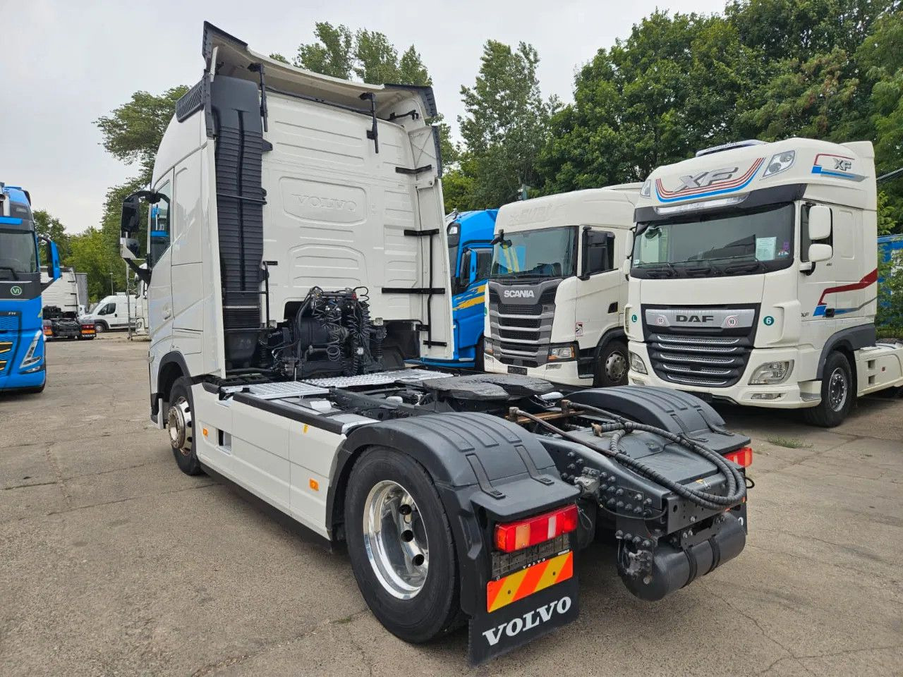 Volvo FH 460 Turbo Compound, I-Park, HYVA, Microwave, - Тягач: фото 5 Volvo FH 460 Turbo Compound, I-Park, HYVA, Microwave, - Тягач: фото 5