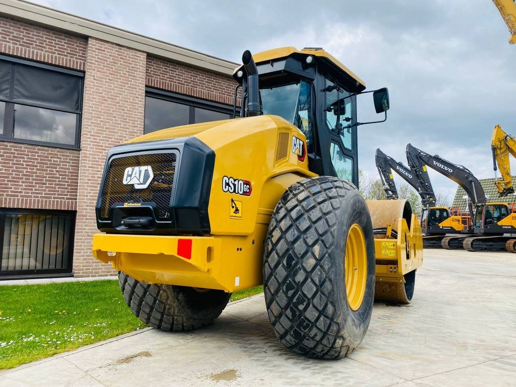 Компактор CAT CS 10 GC: фото 6 Компактор CAT CS 10 GC: фото 6