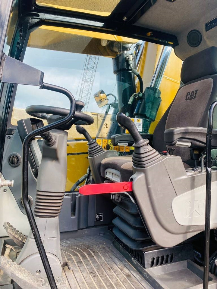 Перегружатель CAT mh3024: фото 7