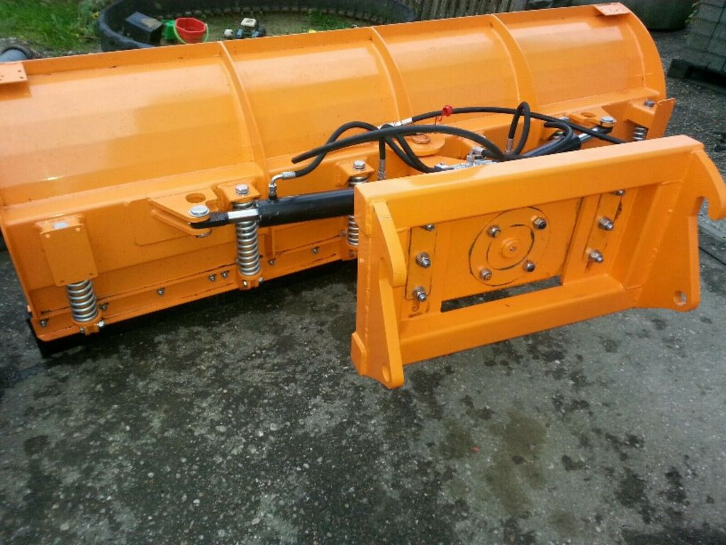 Kramer Schneeschild 2,6m 750, 5075, 850, 950, 1150 - Отвал для снега для Коммунальной и специальной техники: фото 3 Kramer Schneeschild 2,6m 750, 5075, 850, 950, 1150 - Отвал для снега для Коммунальной и специальной техники: фото 3