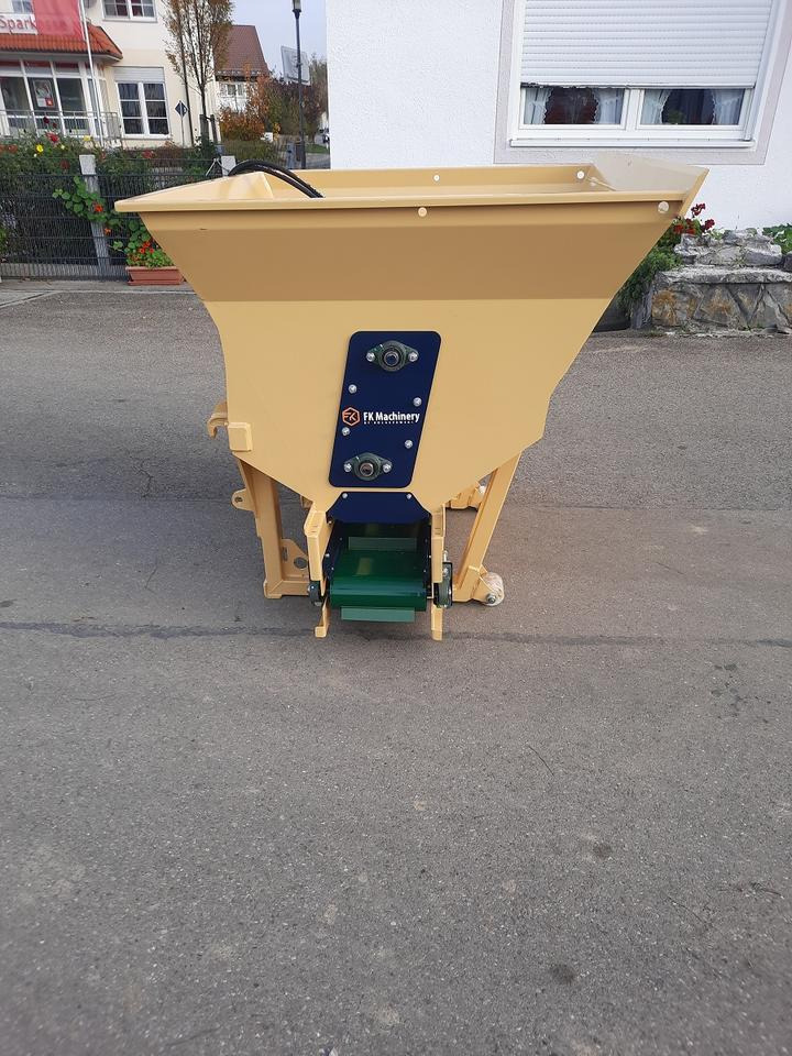 Liegeboxen Einstreugerät Futterverteilgerät Hoflader Radlader Cat - Инвентарь для животноводства: фото 3 Liegeboxen Einstreugerät Futterverteilgerät Hoflader Radlader Cat - Инвентарь для животноводства: фото 3