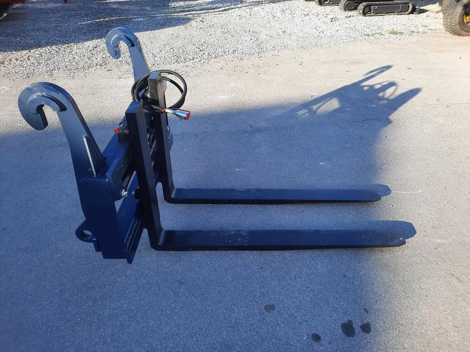 Palettengabel mit hydraulisch verstellb. Zinken Volvo L 50 - 90 - Вилы: фото 4 Palettengabel mit hydraulisch verstellb. Zinken Volvo L 50 - 90 - Вилы: фото 4