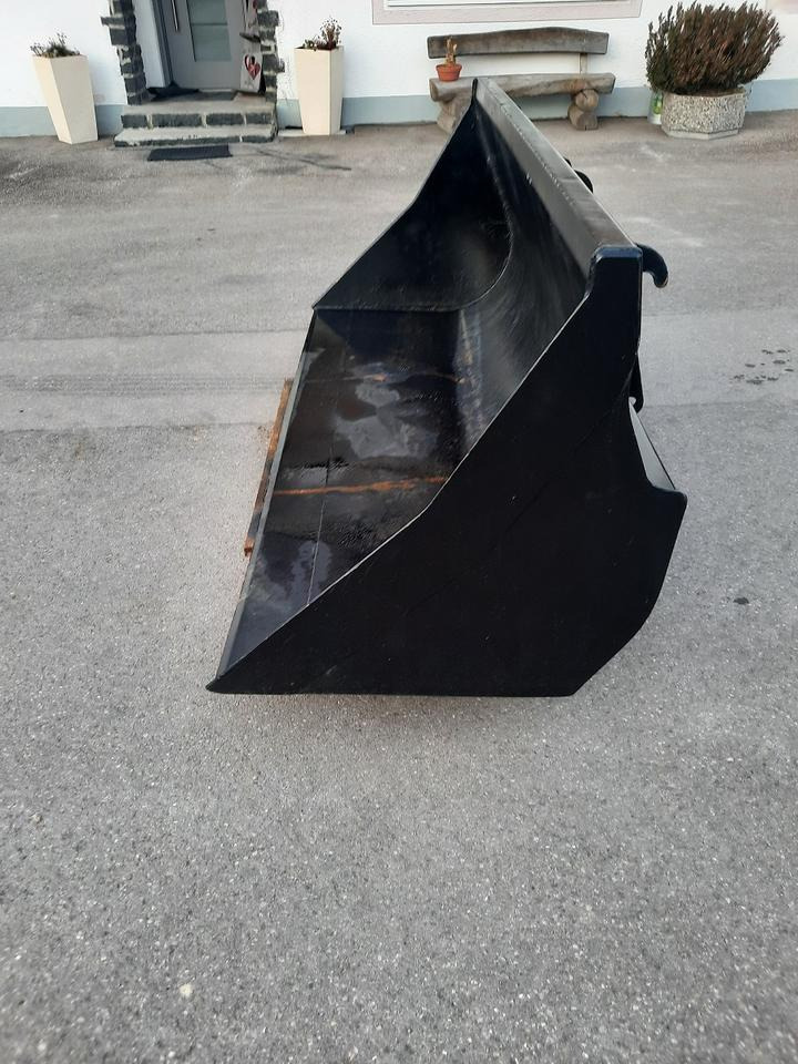 Schaufel 2,4m Teleskoplader Radlader Universalschaufel Genie - Ковш для погрузчика: фото 4 Schaufel 2,4m Teleskoplader Radlader Universalschaufel Genie - Ковш для погрузчика: фото 4