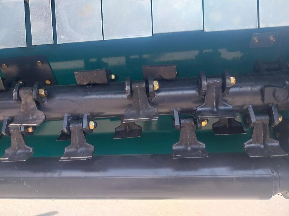 Косилка-измельчитель Taxon Mulcher 2m Schlegelmulcher hydr. Seitenverschub: фото 7