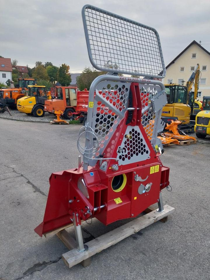 Neue Forstseilwinde Seilwinde Tajfun EGV 65 AHK SG Funk 35 45 55 - Лебёдка для Лесозаготовительной техники: фото 3 Neue Forstseilwinde Seilwinde Tajfun EGV 65 AHK SG Funk 35 45 55 - Лебёдка для Лесозаготовительной техники: фото 3