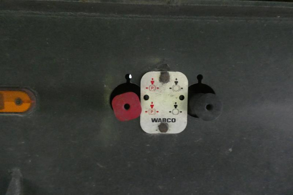 CARNEHL Kippauflieger CHKS A Kippauflieger - Самосвальный полуприцеп: фото 5 CARNEHL Kippauflieger CHKS A Kippauflieger - Самосвальный полуприцеп: фото 5