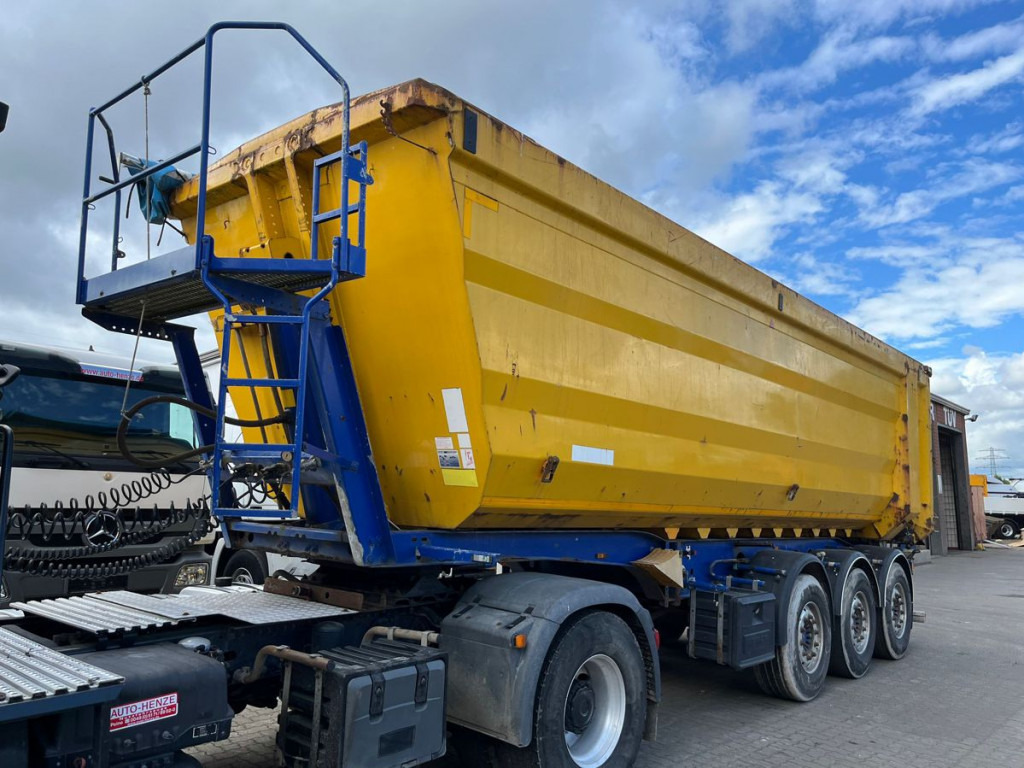 KEMPF Hinterkippmulde SKM 35 3 Kippauflieger 40m³ Stahl - Самосвальный полуприцеп: фото 4 KEMPF Hinterkippmulde SKM 35 3 Kippauflieger 40m³ Stahl - Самосвальный полуприцеп: фото 4