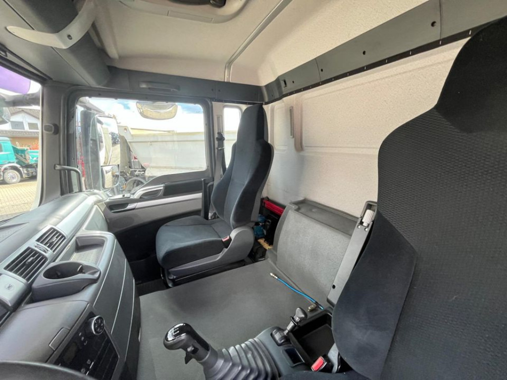 MAN TG-S 26.440 6x4 BB 3-Achs Kipper Schalter - Самосвал: фото 2 MAN TG-S 26.440 6x4 BB 3-Achs Kipper Schalter - Самосвал: фото 2