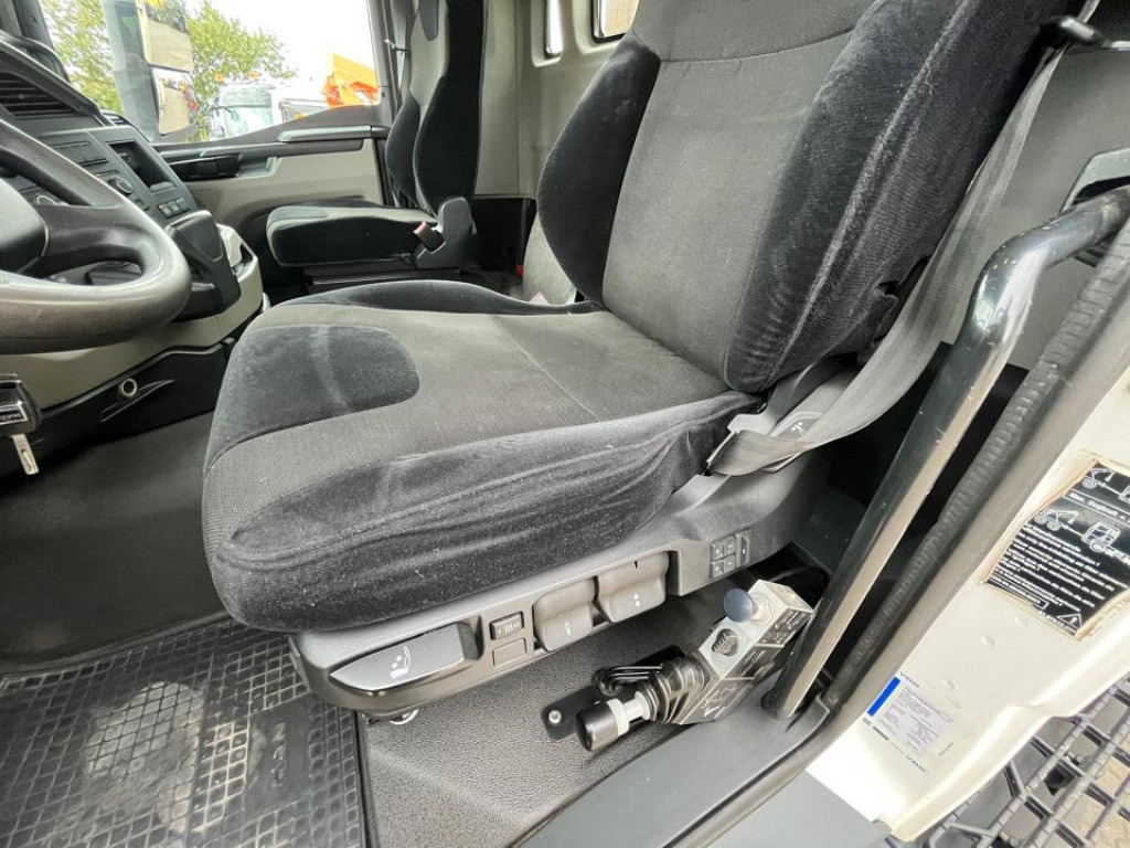 MAN TG-S 37.470 8x4 4-Achs Kipper Meiller Bordmatik - Самосвал: фото 5 MAN TG-S 37.470 8x4 4-Achs Kipper Meiller Bordmatik - Самосвал: фото 5