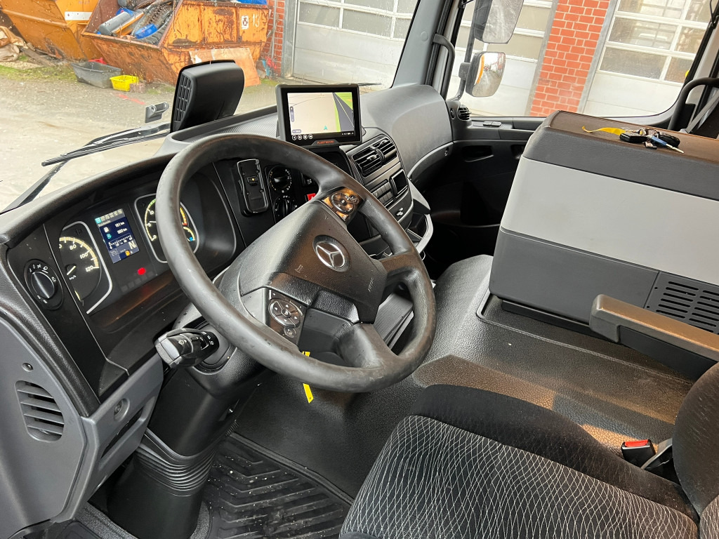 MERCEDES-BENZ Atego 1230 L Pritsche LBW Lg.Fhs Hochd. 7,2m+LBW - Тентованный грузовик: фото 5 MERCEDES-BENZ Atego 1230 L Pritsche LBW Lg.Fhs Hochd. 7,2m+LBW - Тентованный грузовик: фото 5