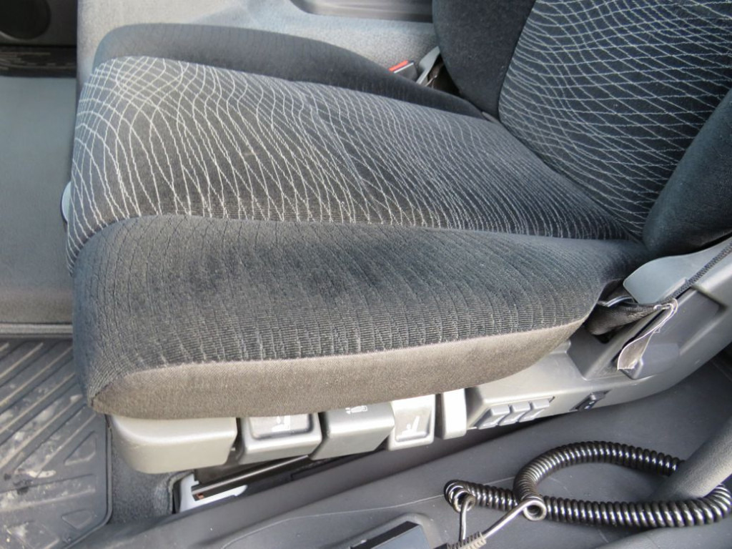 MERCEDES-BENZ Atego 818 L Pritsche LBW LBW 1 to AHK+Luftans - Тентованный фургон: фото 2 MERCEDES-BENZ Atego 818 L Pritsche LBW LBW 1 to AHK+Luftans - Тентованный фургон: фото 2