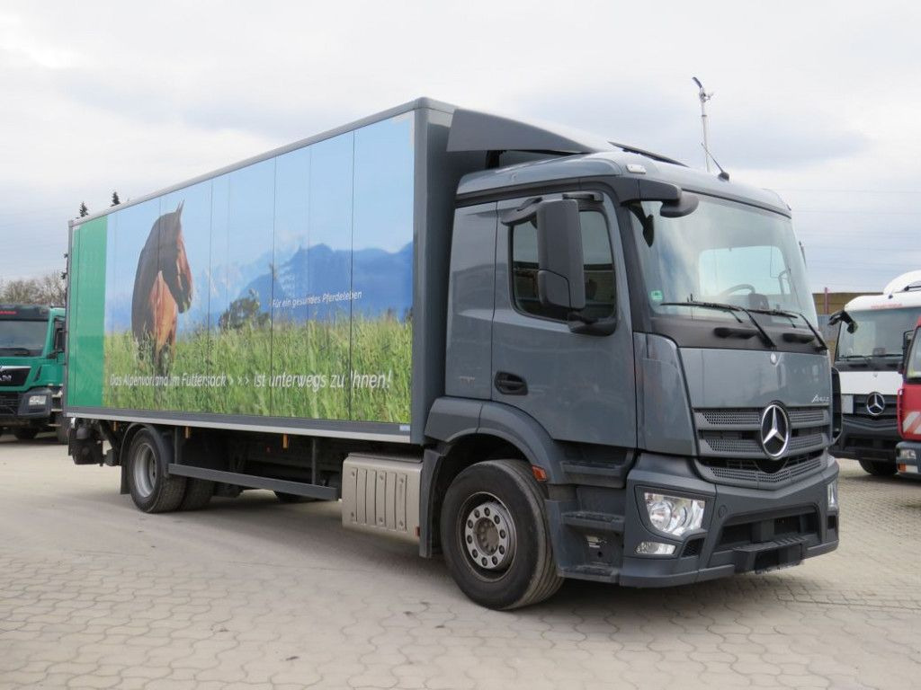 Mercedes-Benz Antos 1830 L nR 4x2 Standardkoffer LBW LBW 2to+F - Грузовик с закрытым кузовом: фото 2 Mercedes-Benz Antos 1830 L nR 4x2 Standardkoffer LBW LBW 2to+F - Грузовик с закрытым кузовом: фото 2