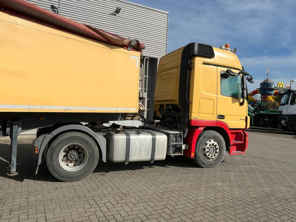MERCEDES-BENZ Actros 1841 LS SZM - Тягач: фото 4 MERCEDES-BENZ Actros 1841 LS SZM - Тягач: фото 4