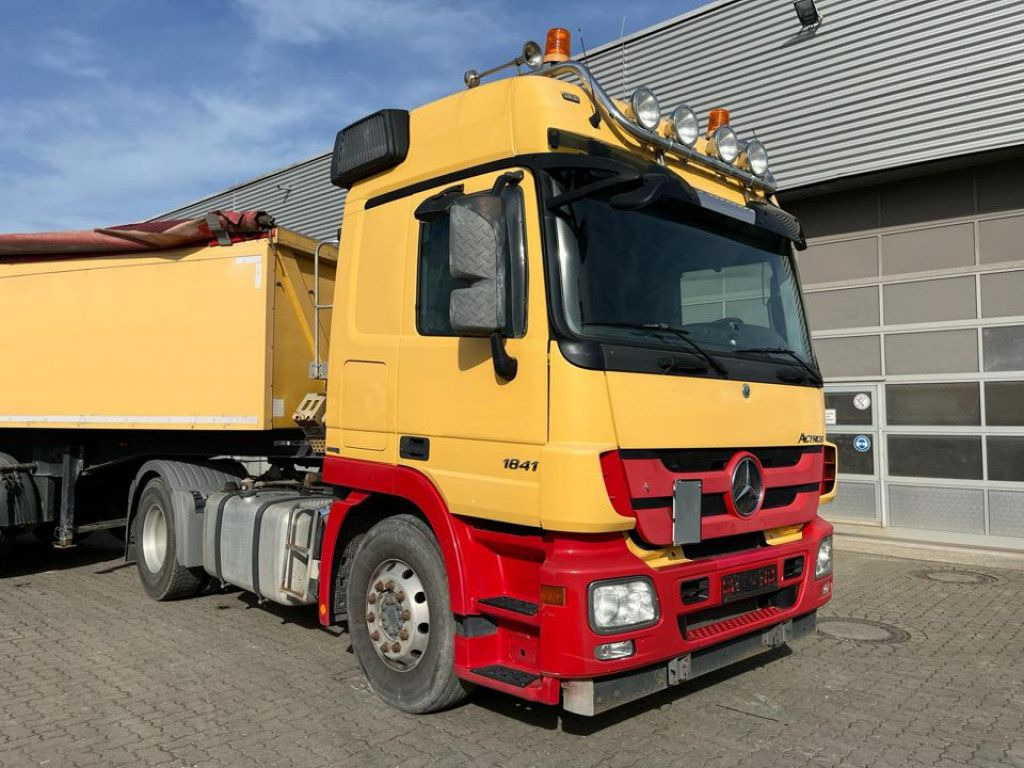 Mercedes-Benz Actros 1841 LS SZM - Тягач: фото 2 Mercedes-Benz Actros 1841 LS SZM - Тягач: фото 2
