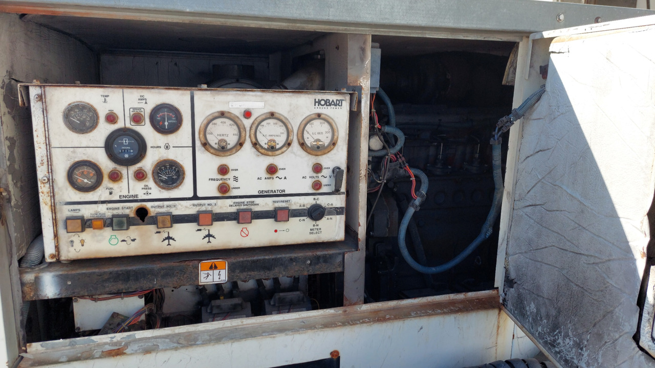 90CU24P5 GPU Hobart - Аэродромный источник питания: фото 4 90CU24P5 GPU Hobart - Аэродромный источник питания: фото 4