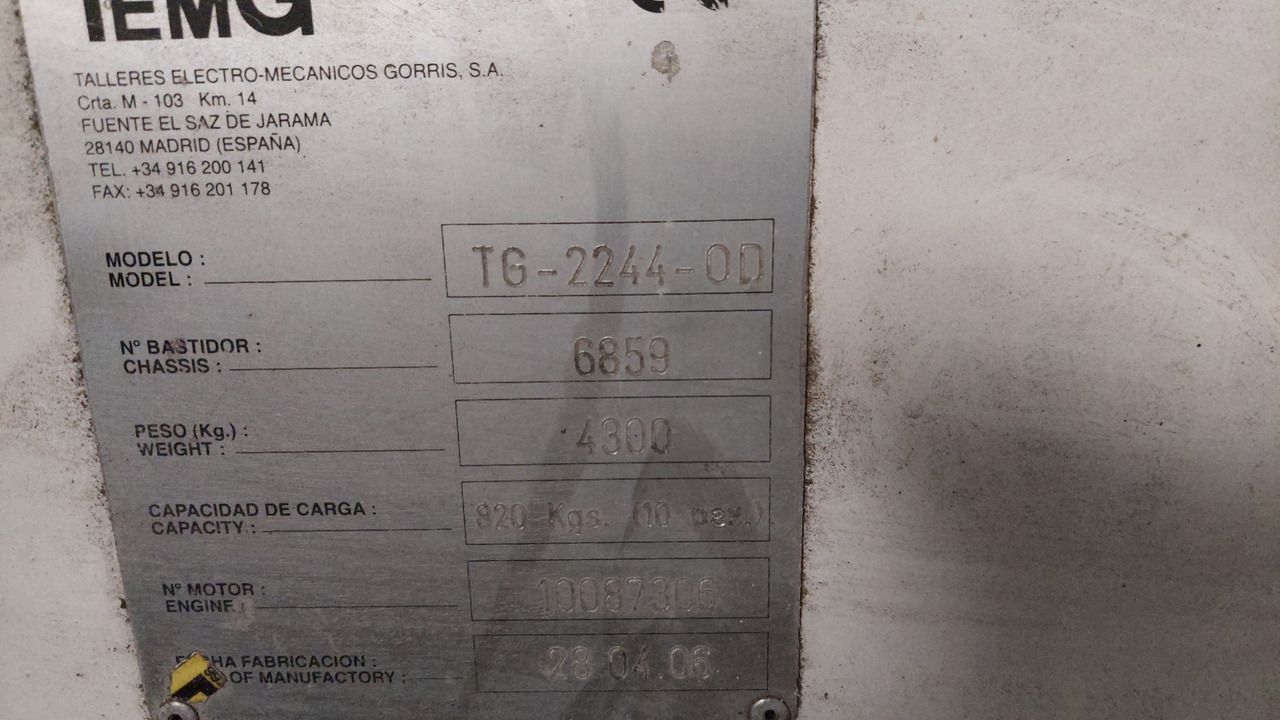 TG-2244 TEMG Passenger stairs - Пассажирский трап: фото 3 TG-2244 TEMG Passenger stairs - Пассажирский трап: фото 3