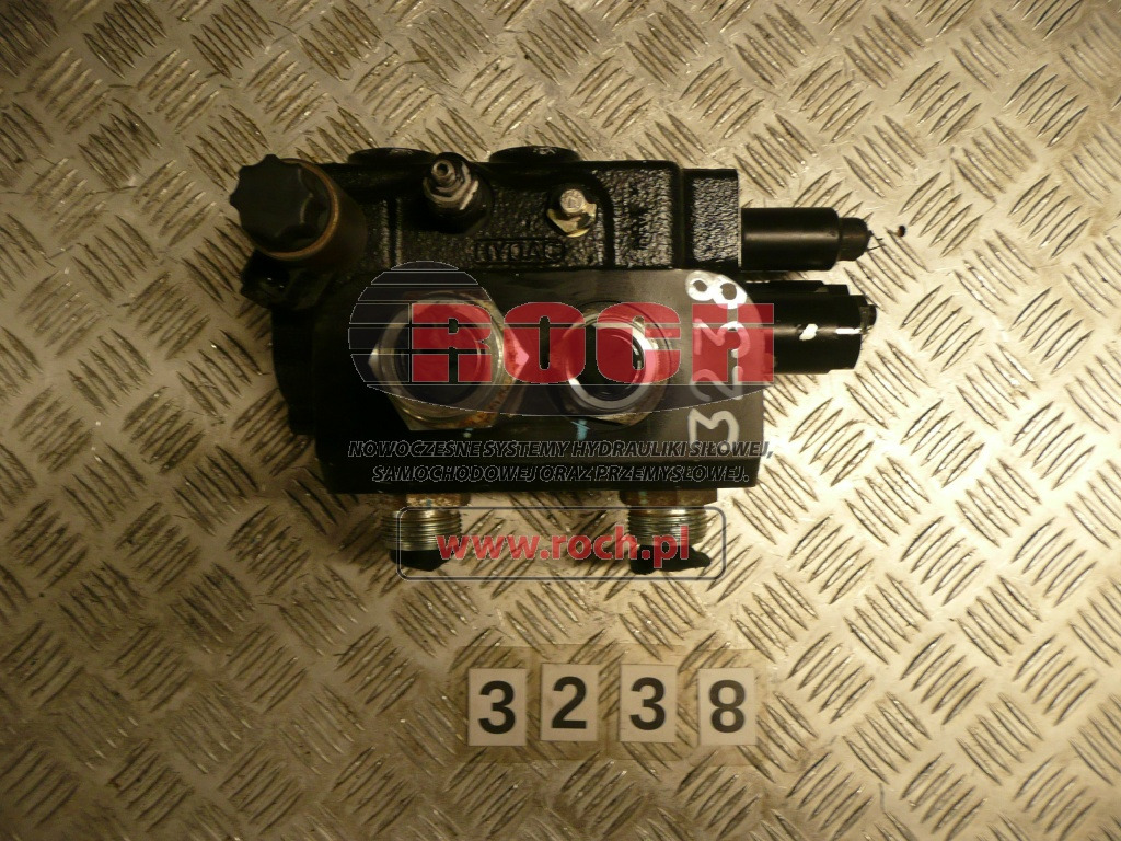 DOOSAN 4014020 410147-00001A 3391962 - 1 SEKCYJNY + CEWKA + 3091667 24VDC 21OHM + ZAWÓR CIŚNIENIOWY - Гидравлический клапан: фото 2 DOOSAN 4014020 410147-00001A 3391962 - 1 SEKCYJNY + CEWKA + 3091667 24VDC 21OHM + ZAWÓR CIŚNIENIOWY - Гидравлический клапан: фото 2