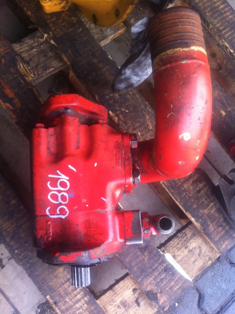 VICKERS 35V0TB35AS2114C21REV2 - Гидравлический насос для Строительной техники: фото 1 VICKERS 35V0TB35AS2114C21REV2 - Гидравлический насос для Строительной техники: фото 1