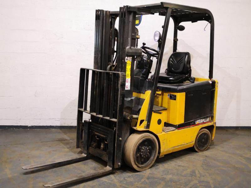 Caterpillar EC25N - Электропогрузчик: фото 1 Caterpillar EC25N - Электропогрузчик: фото 1