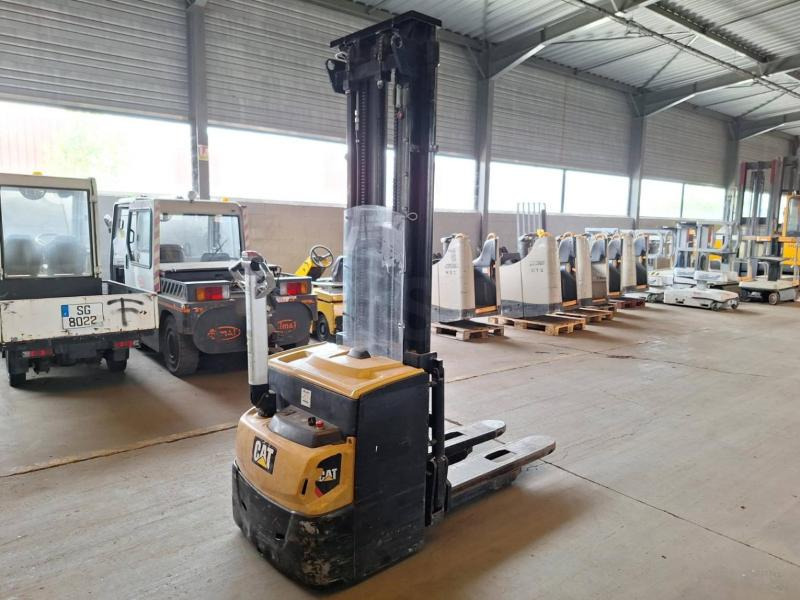 Caterpillar NSP16N2 - Штабелер: фото 2 Caterpillar NSP16N2 - Штабелер: фото 2