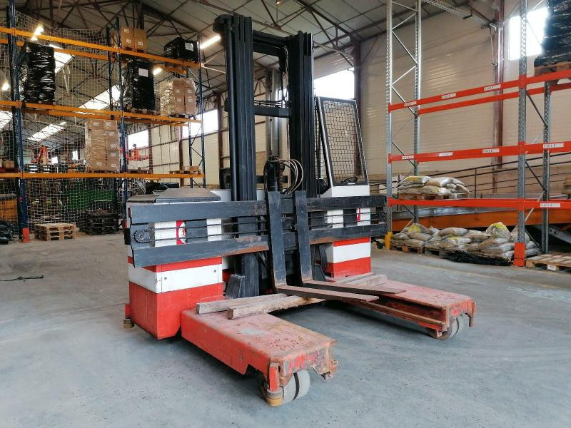 Combilift ESA30 - Четырехсторонний погрузчик: фото 1 Combilift ESA30 - Четырехсторонний погрузчик: фото 1