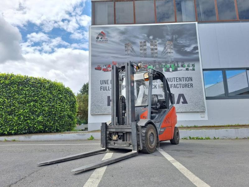 Fenwick H30 T - 02 - Газовый погрузчик: фото 1 Fenwick H30 T - 02 - Газовый погрузчик: фото 1