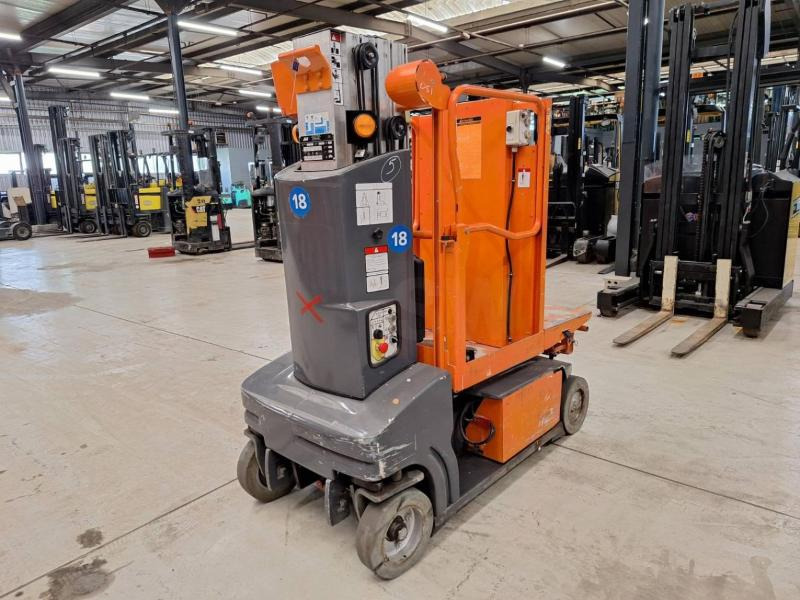 JLG Toucan Duo - Вертикальный мачтовый подъемник: фото 2 JLG Toucan Duo - Вертикальный мачтовый подъемник: фото 2