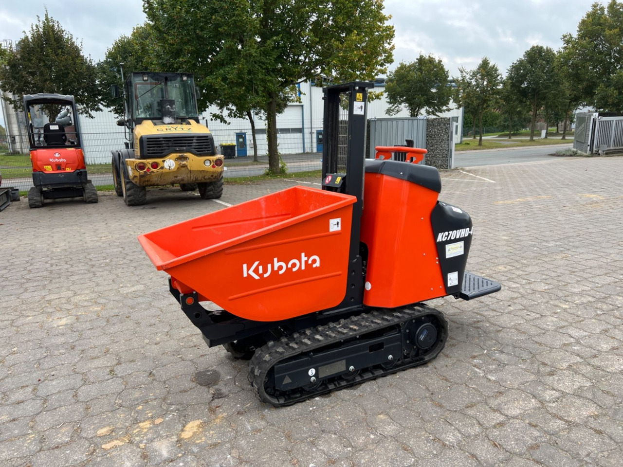 Kubota KC 70, VHD-4, mit Hochentleerung, hydr. Fahrwerk - Гусеничный самосвал: фото 1 Kubota KC 70, VHD-4, mit Hochentleerung, hydr. Fahrwerk - Гусеничный самосвал: фото 1