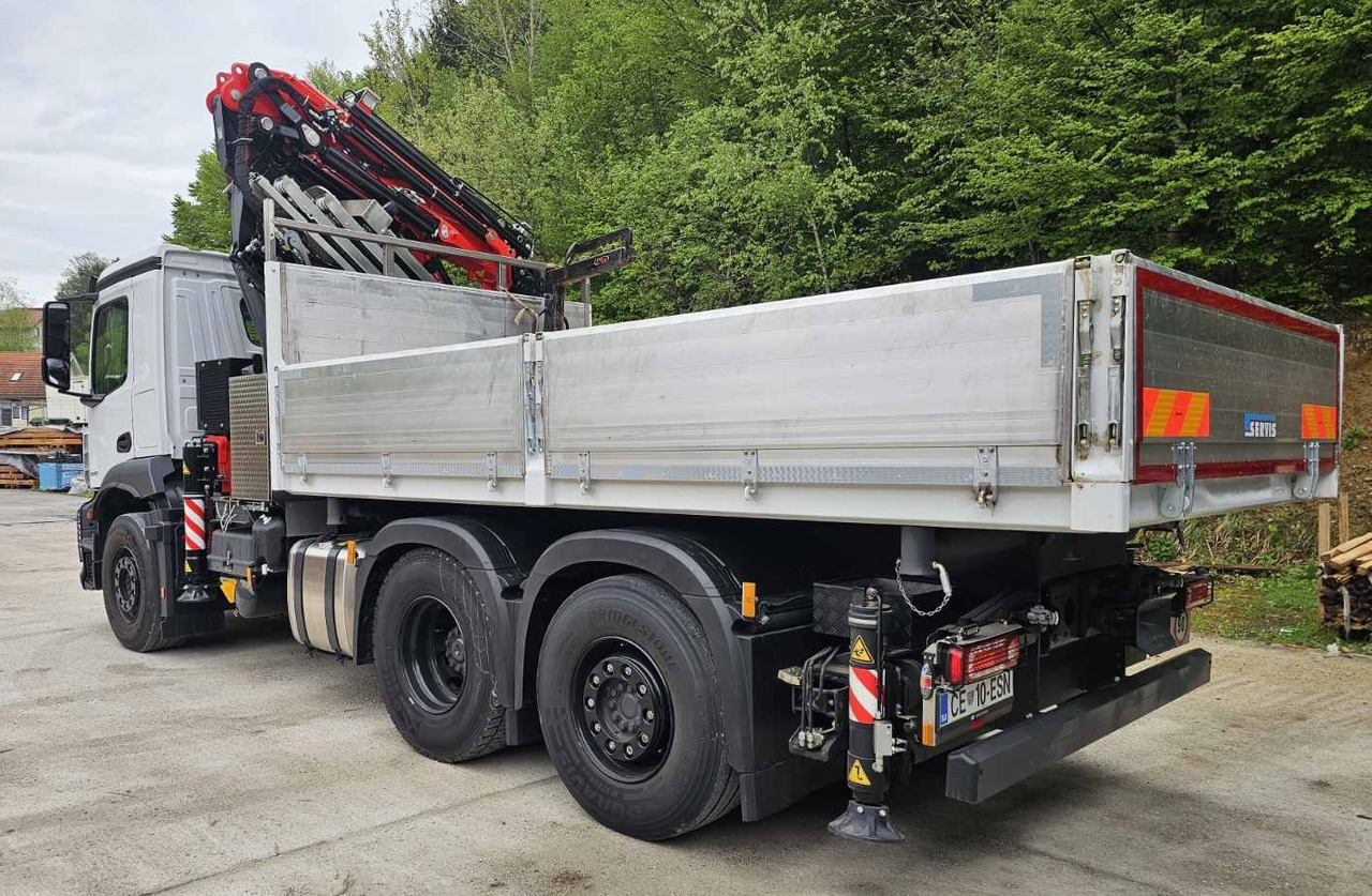 MERCEDES-BENZ Hiab Palfinger Fassi F545-6 JIB-6 - Самосвал: фото 4 MERCEDES-BENZ Hiab Palfinger Fassi F545-6 JIB-6 - Самосвал: фото 4