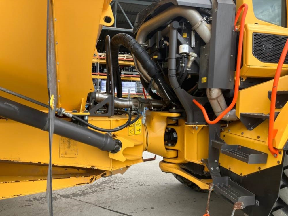 Сочленённый самосвал Volvo A30G: фото 6
