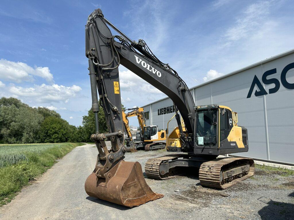 Volvo EC220EL - Гусеничный экскаватор: фото 4 Volvo EC220EL - Гусеничный экскаватор: фото 4