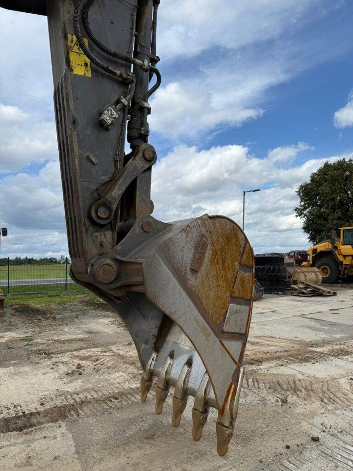 Гусеничный экскаватор Volvo EC380ENL: фото 21