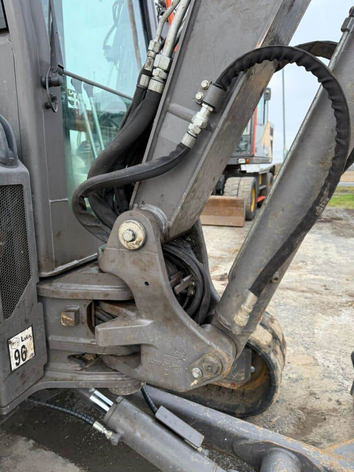 Volvo ECR50F - Мини-экскаватор: фото 5 Volvo ECR50F - Мини-экскаватор: фото 5