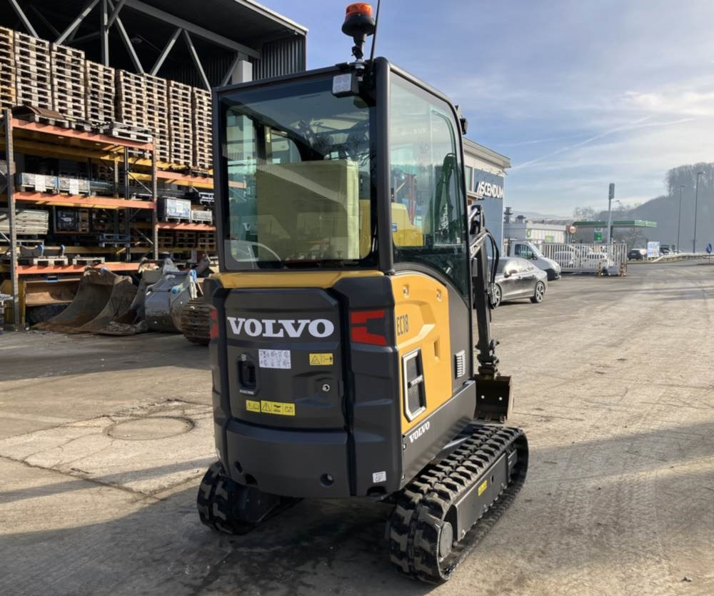 Volvo JEC18E Electric - Мини-экскаватор: фото 2 Volvo JEC18E Electric - Мини-экскаватор: фото 2