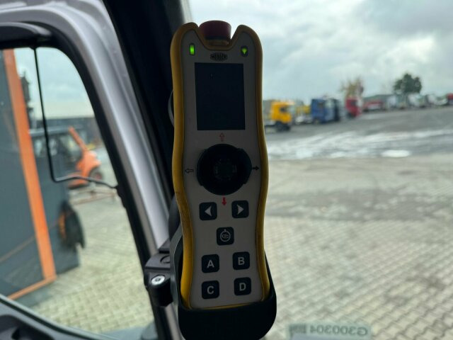 Mercedes-Benz ACTROS 2546 6x2 Abrollkip Kran Palfinger Q150Z95 - Крюковой мультилифт, Автоманипулятор: фото 4 Mercedes-Benz ACTROS 2546 6x2 Abrollkip Kran Palfinger Q150Z95 - Крюковой мультилифт, Автоманипулятор: фото 4