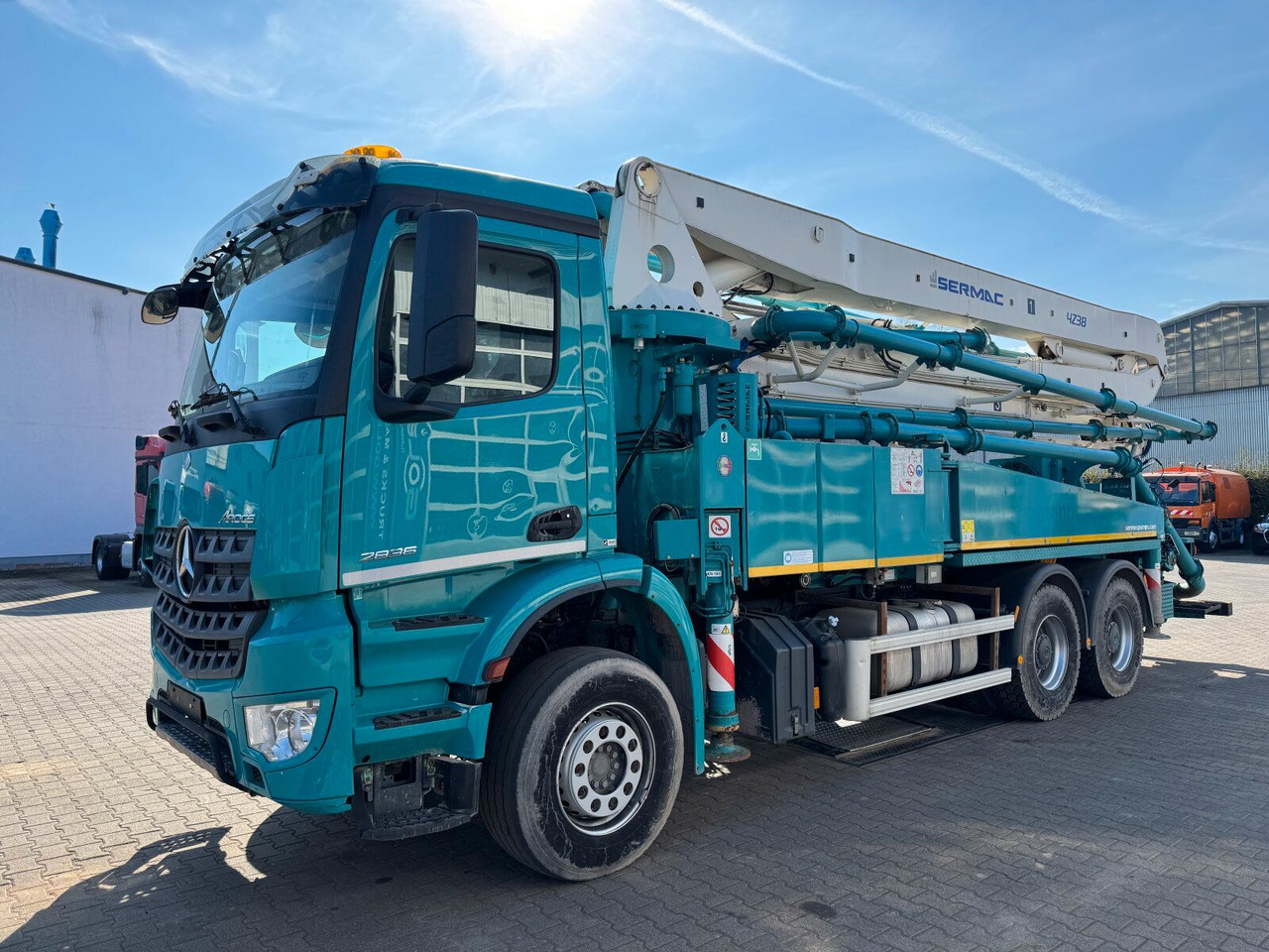 Mercedes-Benz AROCS 2836 6x4 Euro 6 Betonpumpe SERMAC 4Z38 - Автобетононасос: фото 2 Mercedes-Benz AROCS 2836 6x4 Euro 6 Betonpumpe SERMAC 4Z38 - Автобетононасос: фото 2