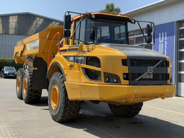 Volvo A25G Dumper 9.570 h Baujahr 2021 - Строительная техника: фото 1 Volvo A25G Dumper 9.570 h Baujahr 2021 - Строительная техника: фото 1