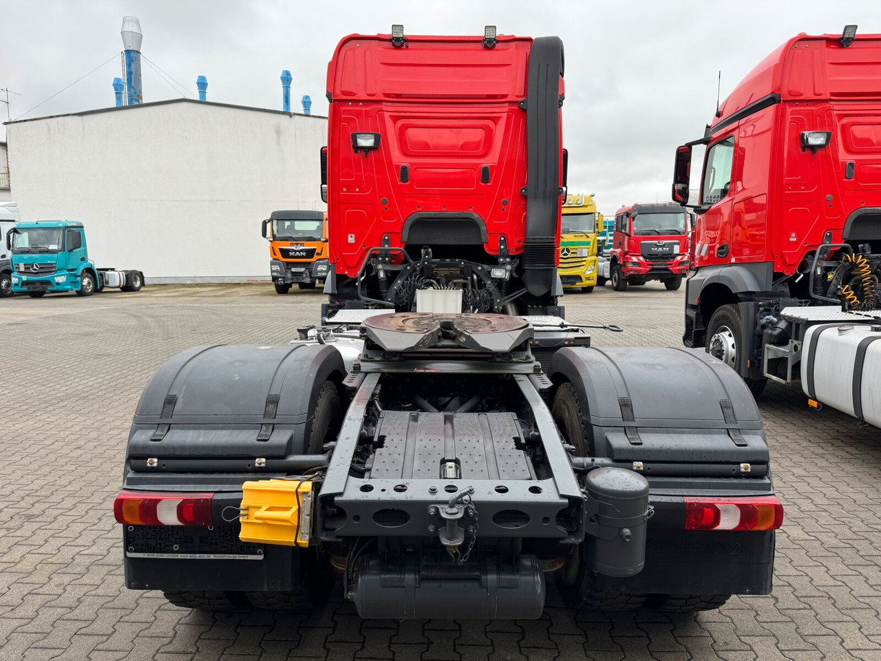 Mercedes-Benz Arocs 1845 LS 4x4 HAD *Kipphyd. Euro6 Blatt/Luft - Тягач: фото 4 Mercedes-Benz Arocs 1845 LS 4x4 HAD *Kipphyd. Euro6 Blatt/Luft - Тягач: фото 4