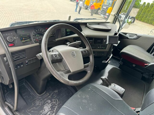 Volvo FH 540 6x2 Abrollkipper MEILLER RK 26.67 - Крюковой мультилифт: фото 2 Volvo FH 540 6x2 Abrollkipper MEILLER RK 26.67 - Крюковой мультилифт: фото 2