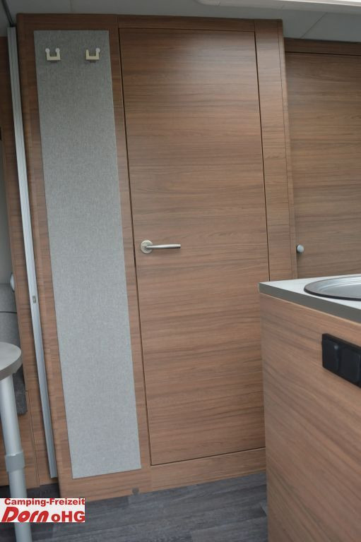 Прицеп дача Knaus Sport 400 LK Design Paket: фото 9 Прицеп дача Knaus Sport 400 LK Design Paket: фото 9