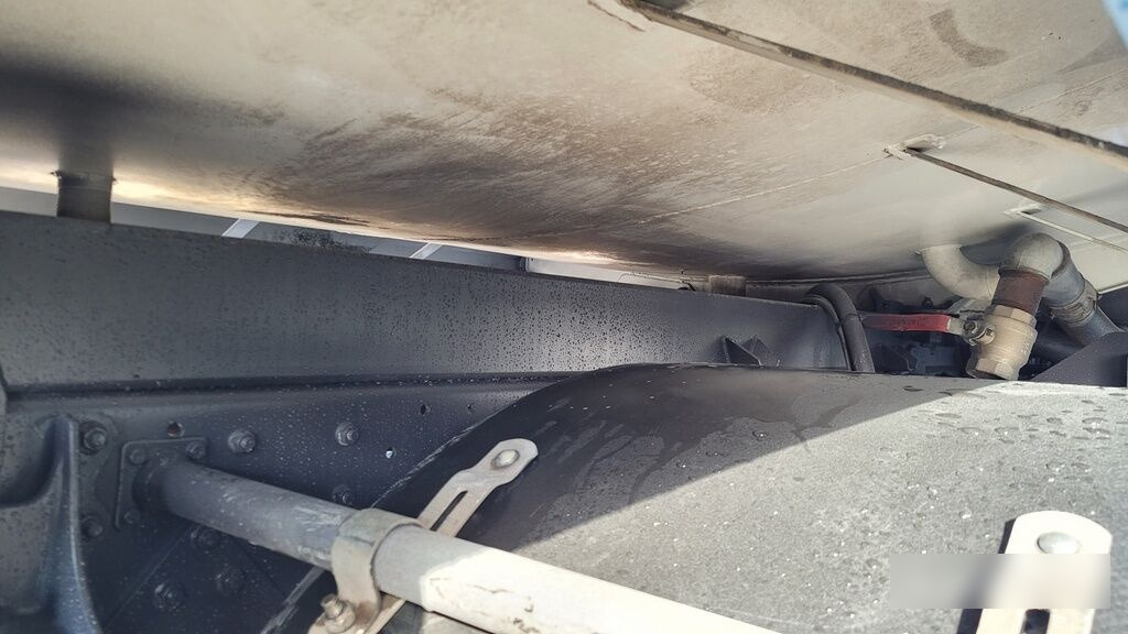 Коммунальная/ Специальная техника Renault Midlum WATER STREET CLEANER 8000l. laveuse: фото 24