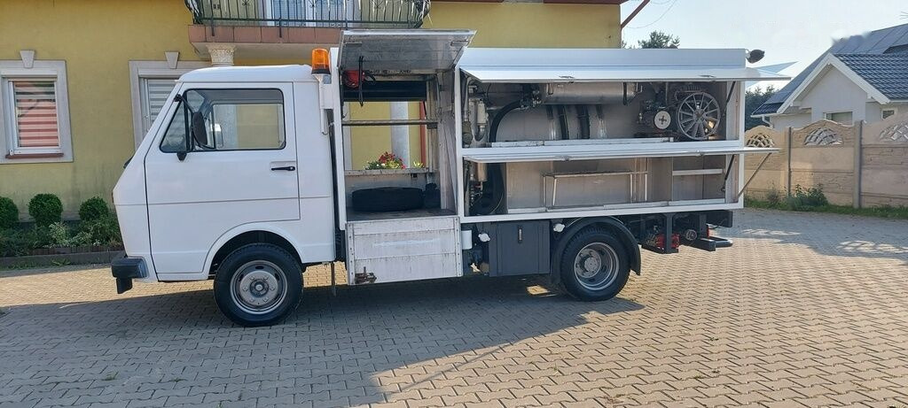 Volkswagen LT55 HOLZMANN Inox - Грузовик-цистерна: фото 2 Volkswagen LT55 HOLZMANN Inox - Грузовик-цистерна: фото 2