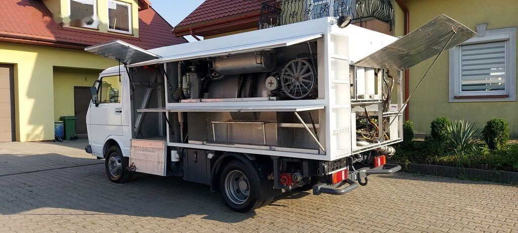 Volkswagen LT55 HOLZMANN Inox - Грузовик-цистерна: фото 3 Volkswagen LT55 HOLZMANN Inox - Грузовик-цистерна: фото 3