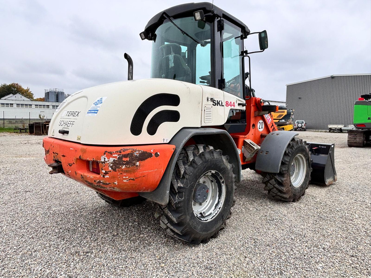 TEREX TL 100 - Колёсный погрузчик: фото 3 TEREX TL 100 - Колёсный погрузчик: фото 3