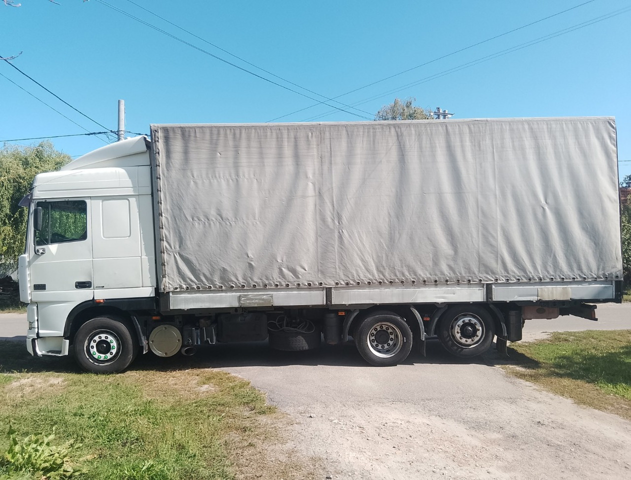 DAF XF95.430 - Тентованный грузовик: фото 5 DAF XF95.430 - Тентованный грузовик: фото 5