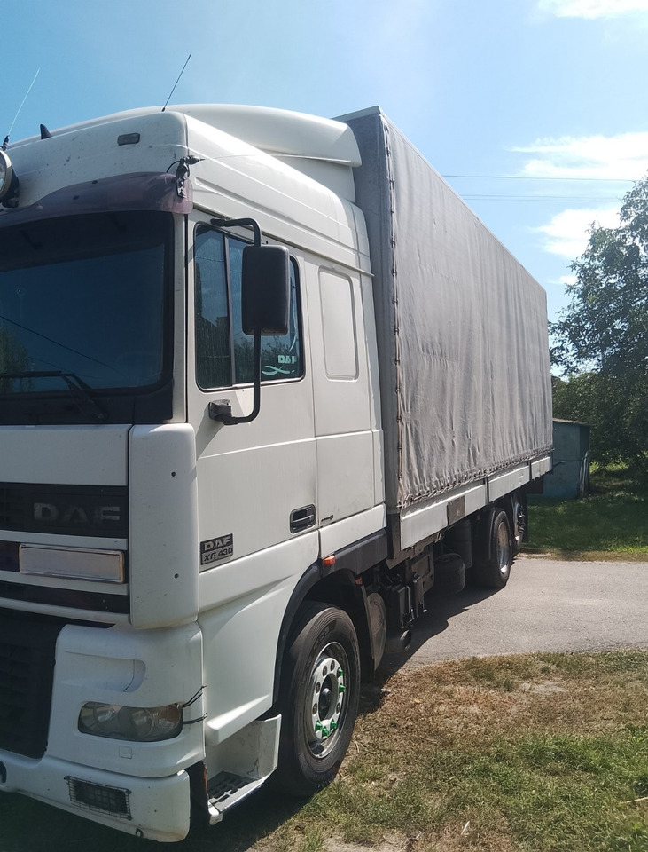 DAF XF95.430 - Тентованный грузовик: фото 4 DAF XF95.430 - Тентованный грузовик: фото 4